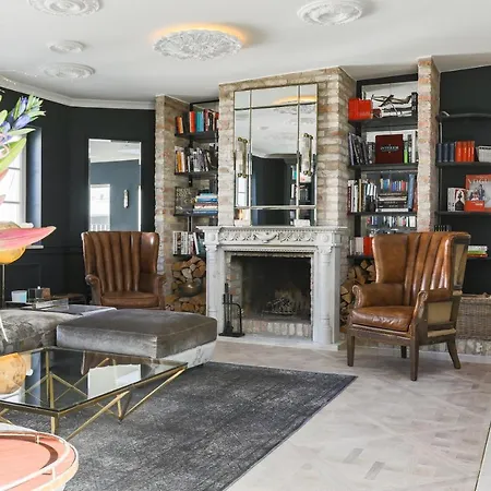 Apartment Alte Schoenhauser Penthouse By Suite030 Berlin