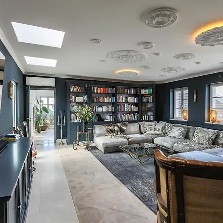 Alte Schoenhauser Penthouse By Suite030 Apartment
